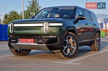 Внедорожник / Кроссовер Rivian R1S 2023 в 