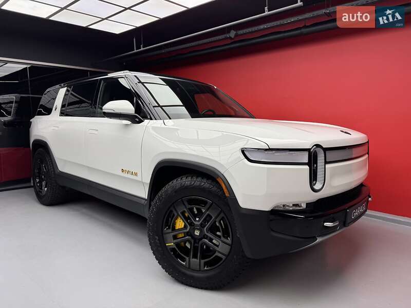 Внедорожник / Кроссовер Rivian R1S 2022 в Киеве