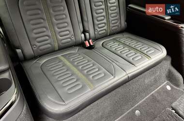 Внедорожник / Кроссовер Rivian R1S 2022 в 