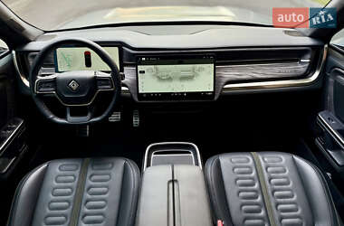 Внедорожник / Кроссовер Rivian R1S 2023 в 