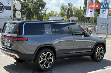 Внедорожник / Кроссовер Rivian R1S 2023 в 