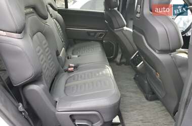Позашляховик / Кросовер Rivian R1S 2024 в 