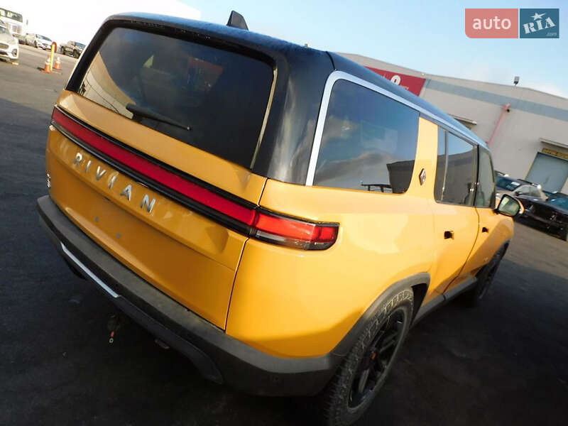 Позашляховик / Кросовер Rivian R1S 2023 в Києві