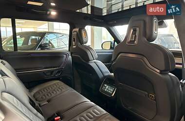 Внедорожник / Кроссовер Rivian R1S 2023 в 