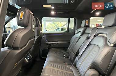 Внедорожник / Кроссовер Rivian R1S 2023 в 
