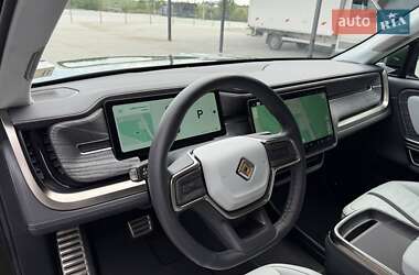 Позашляховик / Кросовер Rivian R1S 2023 в 