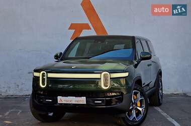 Внедорожник / Кроссовер Rivian R1S 2023 в Одессе
