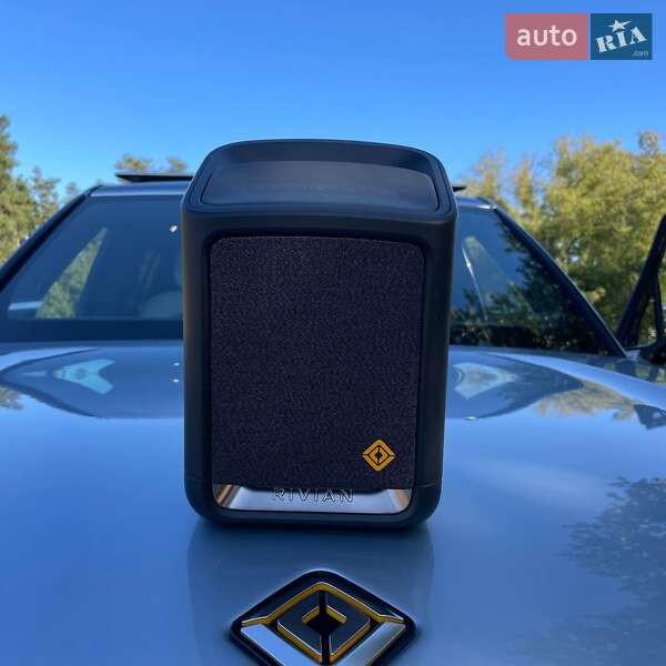 Позашляховик / Кросовер Rivian R1S 2023 в Києві фото 46 Позашляховик / Кросовер Rivian R1S 2023 в Києві