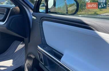 Позашляховик / Кросовер Rivian R1S 2023 в 