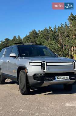 Позашляховик / Кросовер Rivian R1S 2023 в 