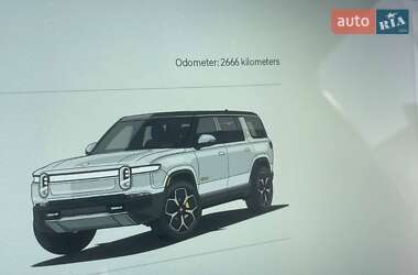 Позашляховик / Кросовер Rivian R1S 2023 в 