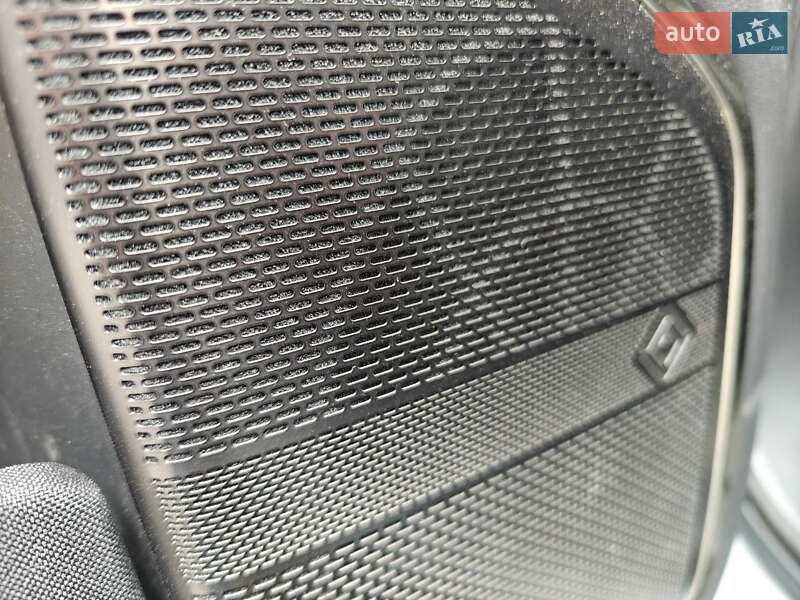 Внедорожник / Кроссовер Rivian R1S 2023 в Киеве
