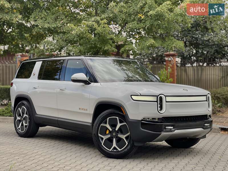 Позашляховик / Кросовер Rivian R1S 2025 в Одесі