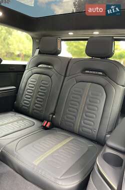 Внедорожник / Кроссовер Rivian R1S 2025 в 