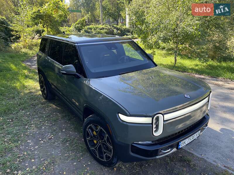 Позашляховик / Кросовер Rivian R1S 2022 в Рівному