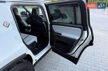 Внедорожник / Кроссовер Rivian R1S 2023 в 