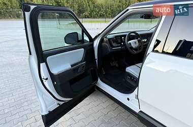 Внедорожник / Кроссовер Rivian R1S 2023 в 