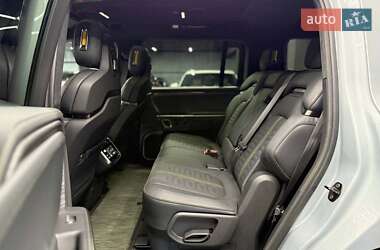 Внедорожник / Кроссовер Rivian R1S 2024 в 