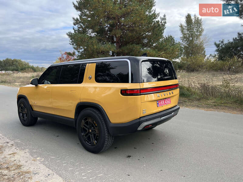 Внедорожник / Кроссовер Rivian R1S 2023 в Киеве
