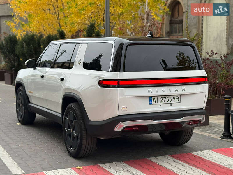 Внедорожник / Кроссовер Rivian R1S 2023 в Белой Церкви