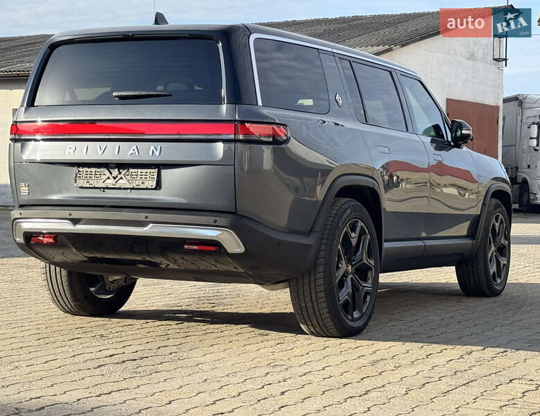 Позашляховик / Кросовер Rivian R1S 2023 в Луцьку