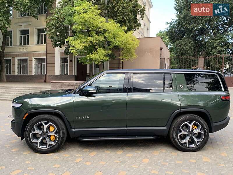 Внедорожник / Кроссовер Rivian R1S 2023 в Одессе фото 4 Внедорожник / Кроссовер Rivian R1S 2023 в Одессе