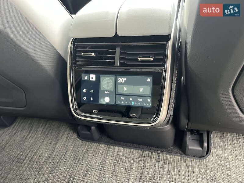 Позашляховик / Кросовер Rivian R1S 2023 в Києві фото 11 Позашляховик / Кросовер Rivian R1S 2023 в Києві