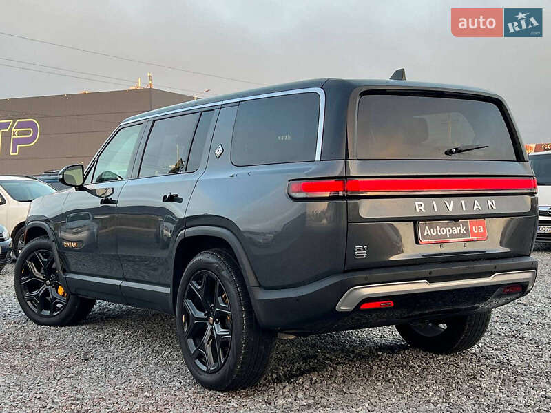 Позашляховик / Кросовер Rivian R1S 2023 в Львові