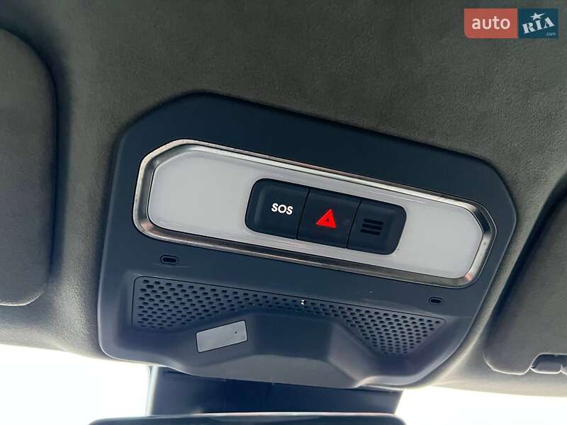 Позашляховик / Кросовер Rivian R1S 2023 в Львові