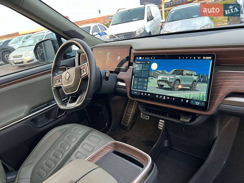 Позашляховик / Кросовер Rivian R1S 2023 в Львові