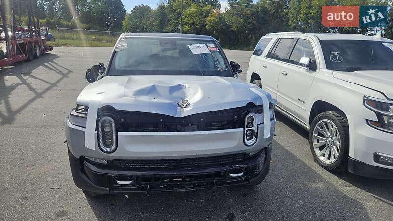 Внедорожник / Кроссовер Rivian R1S 2023 в Киеве фото 2 Внедорожник / Кроссовер Rivian R1S 2023 в Киеве