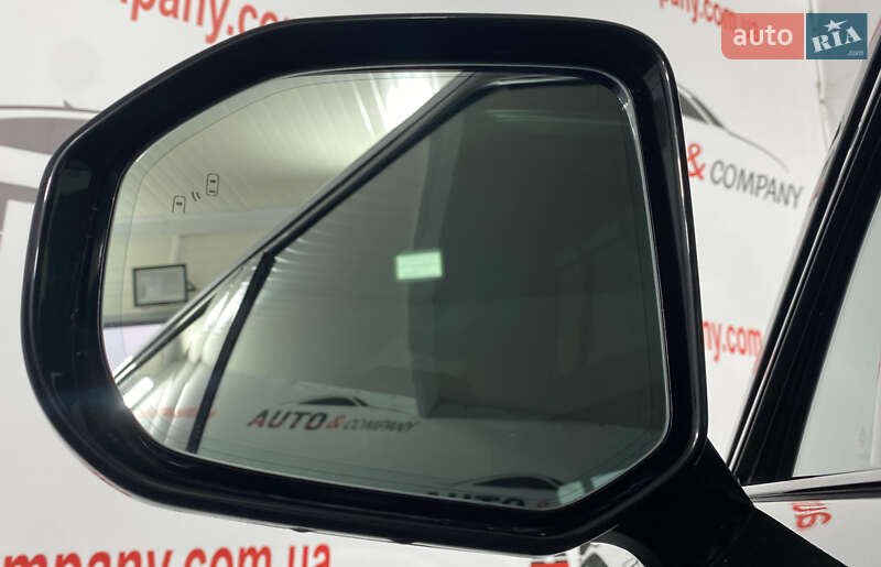 Внедорожник / Кроссовер Rivian R1S 2023 в Львове фото 43 Внедорожник / Кроссовер Rivian R1S 2023 в Львове