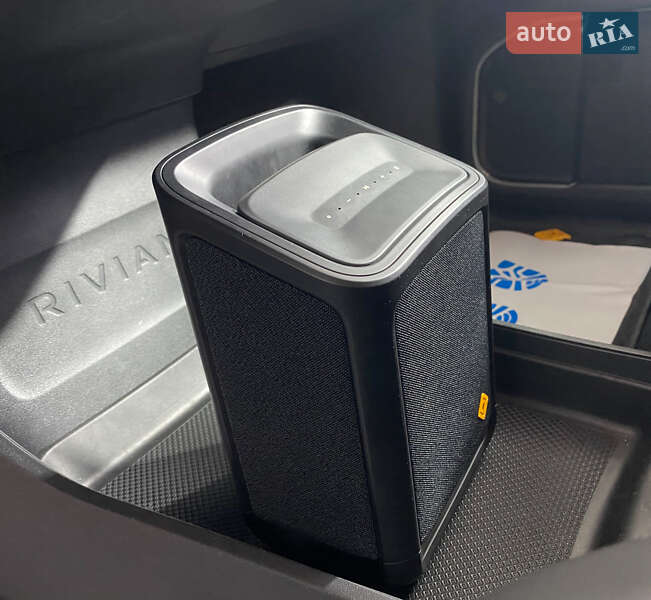 Внедорожник / Кроссовер Rivian R1S 2023 в Львове фото 34 Внедорожник / Кроссовер Rivian R1S 2023 в Львове