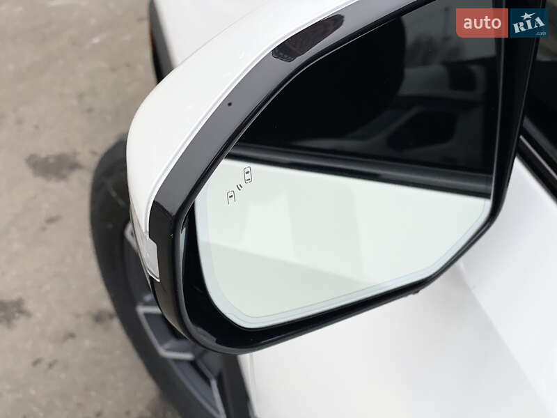 Внедорожник / Кроссовер Rivian R1S 2023 в Киеве