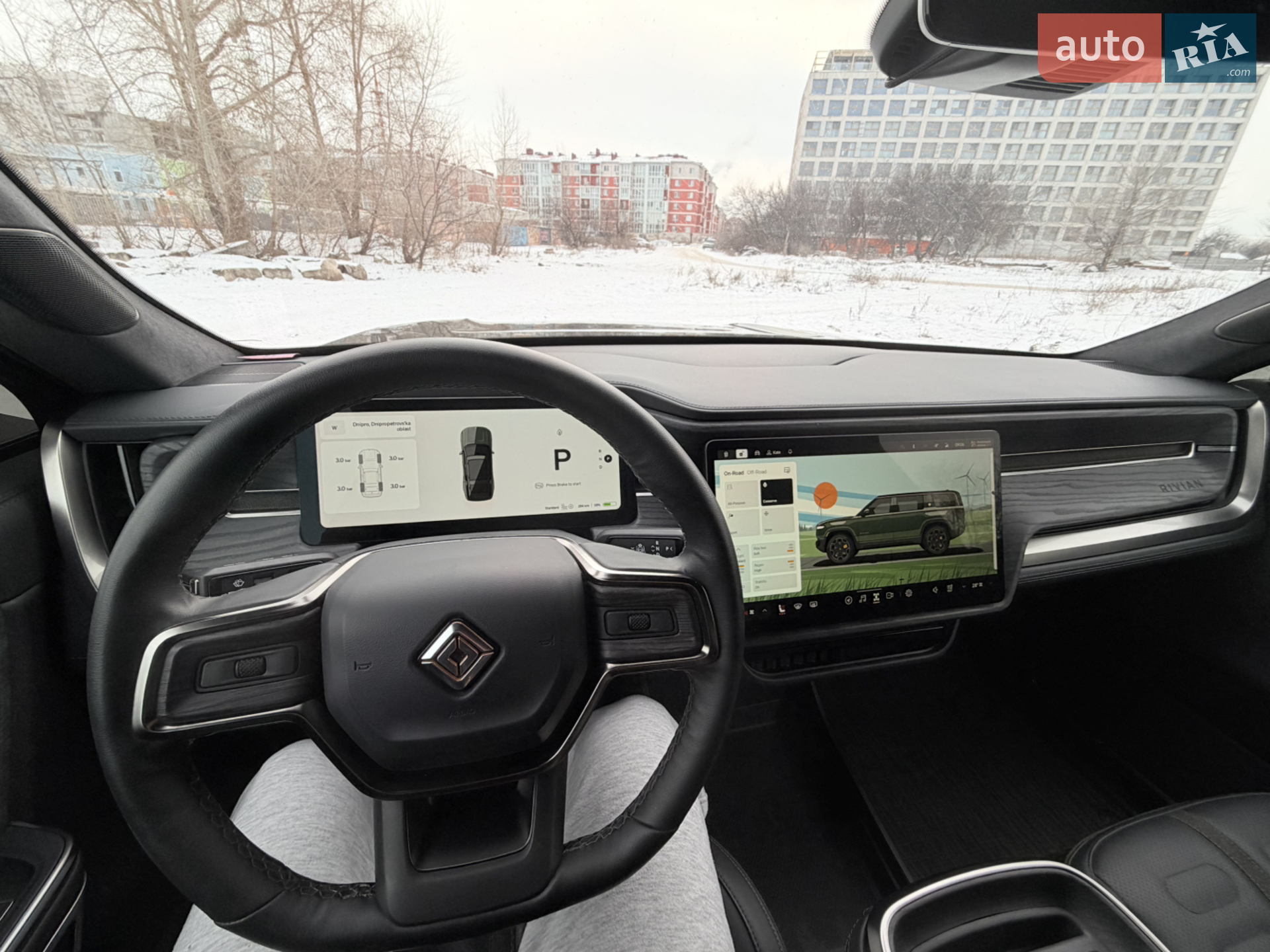 2023 Rivian R1S - мініатюра 27