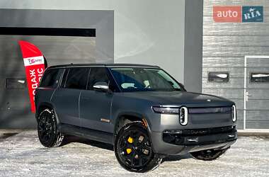 Внедорожник / Кроссовер Rivian R1S 2023 в Киеве