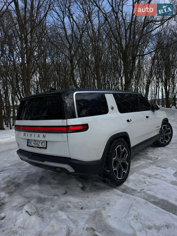 Внедорожник / Кроссовер Rivian R1S 2023 в Львове