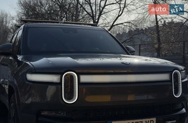 Внедорожник / Кроссовер Rivian R1S 2022 в Хмельницком