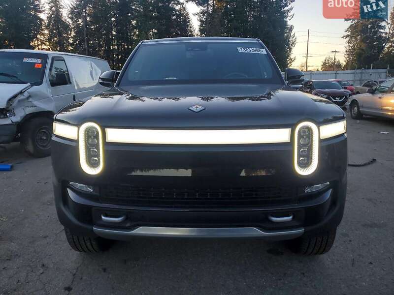 Внедорожник / Кроссовер Rivian R1S 2024 в Львове