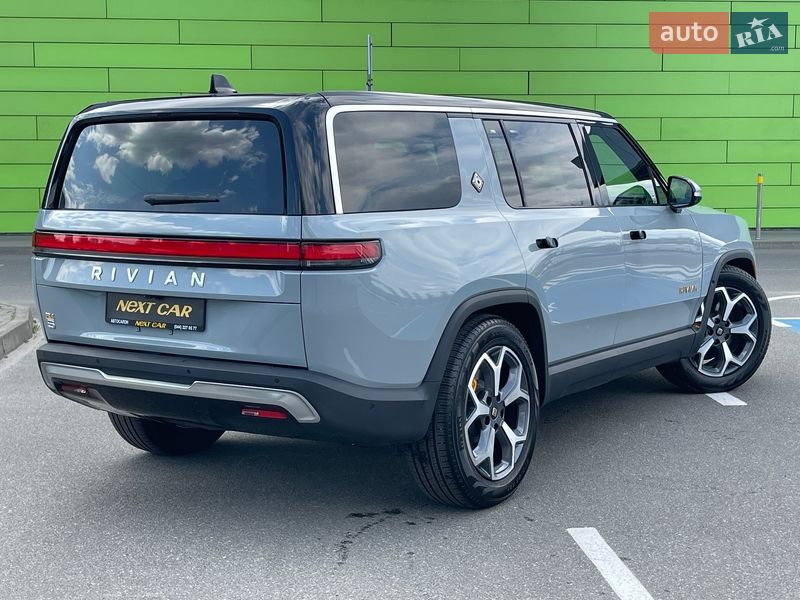 Позашляховик / Кросовер Rivian R1S 2023 в Києві