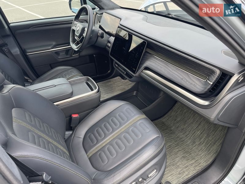 Позашляховик / Кросовер Rivian R1S 2023 в Києві