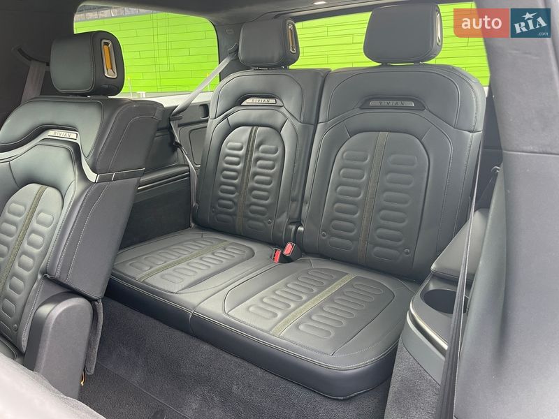 Позашляховик / Кросовер Rivian R1S 2023 в Києві