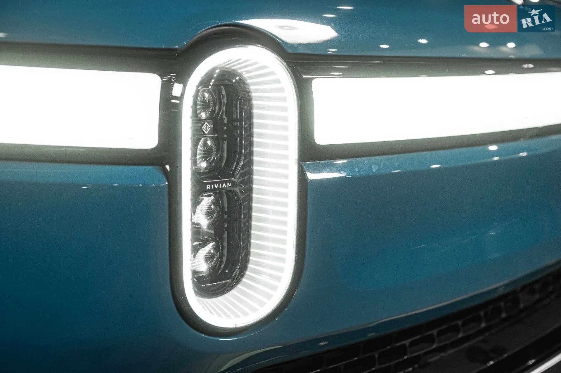 Rivian R1S 2023 VIN 7PDSGABA1RN031444 фото оголошення 10 з 63