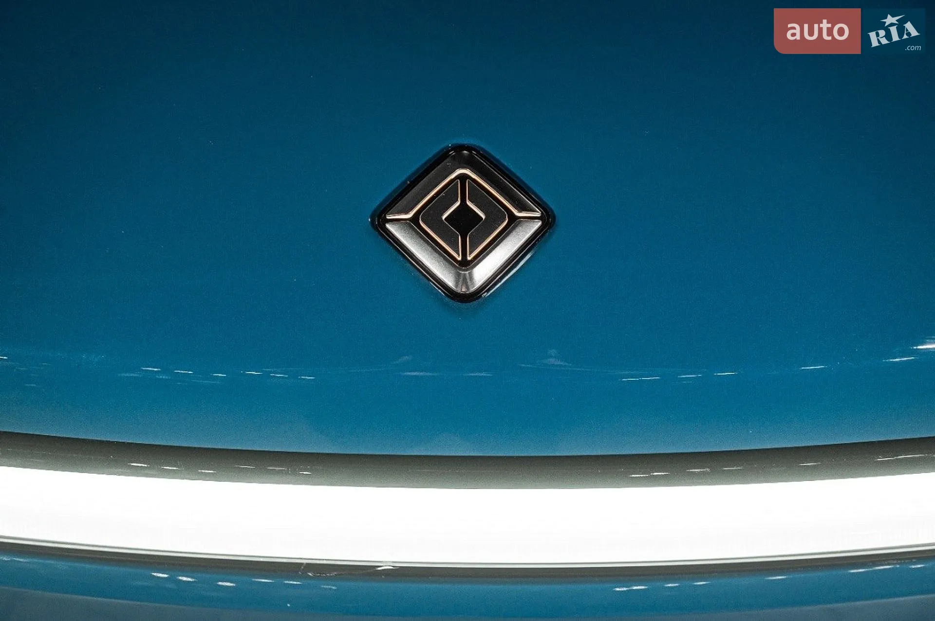 Rivian R1S 2023 VIN 7PDSGABA1RN031444 фото оголошення 4 з 63