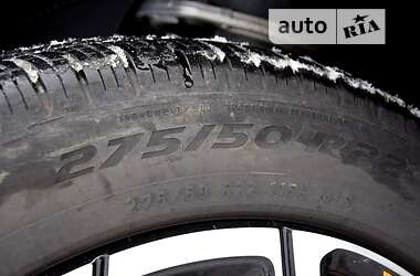 Пікап Rivian R1T 2022 в 