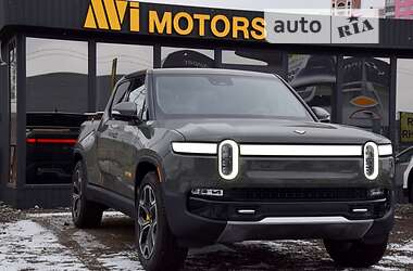 Пікап Rivian R1T 2022 в 