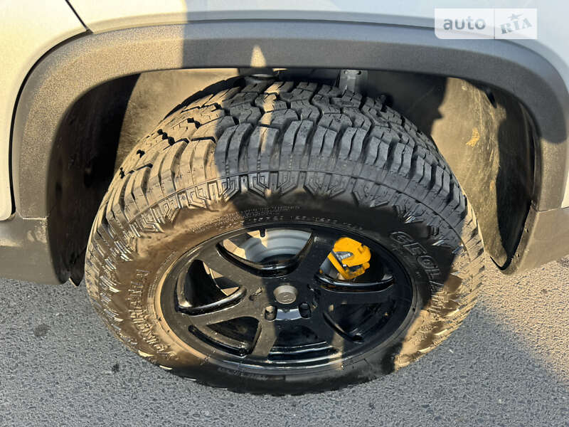 Пікап Rivian R1T 2023 в Луцьку