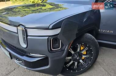 Внедорожник / Кроссовер Rivian R1T 2021 в 