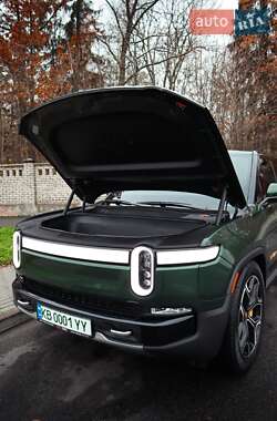 Пикап Rivian R1T 2023 в 