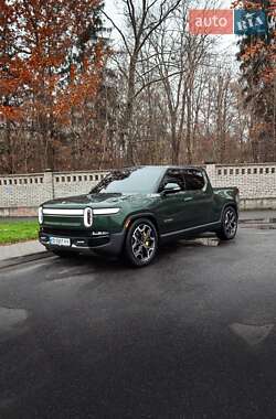 Пикап Rivian R1T 2023 в 